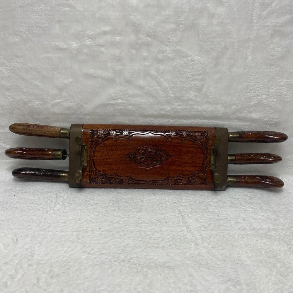 Vintage Carved Wood Steak Knives Set with Box, Antique Serving‎ Knives, Set of 6